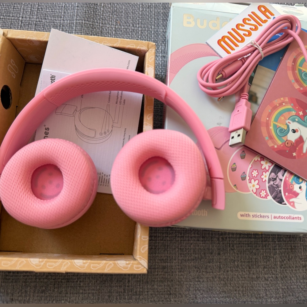 Buddy phones POP fun kids Headphones,Safe audio